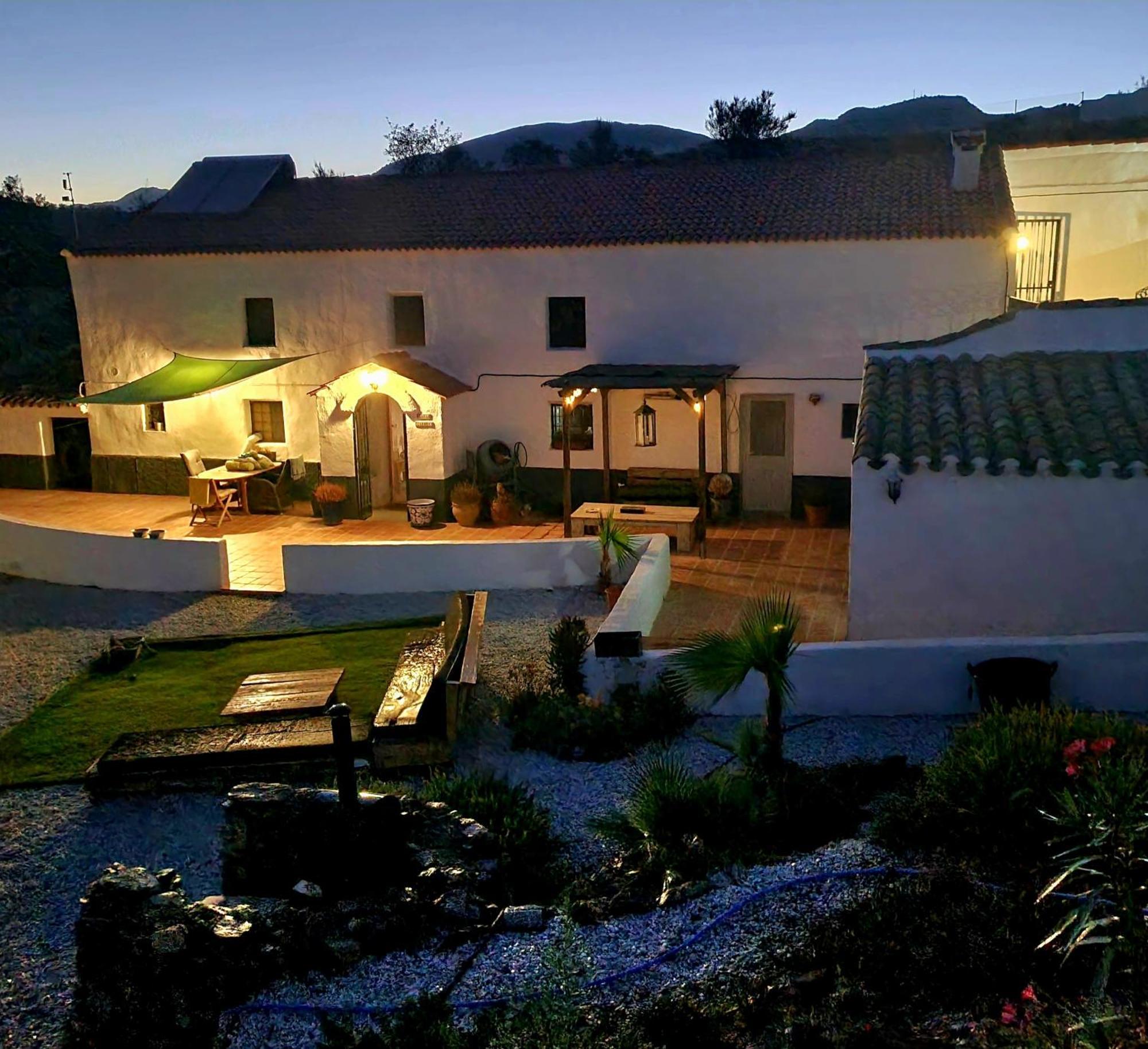 Cortijo Naturista Con Vistas-Clothing Optional Oria 外观 照片
