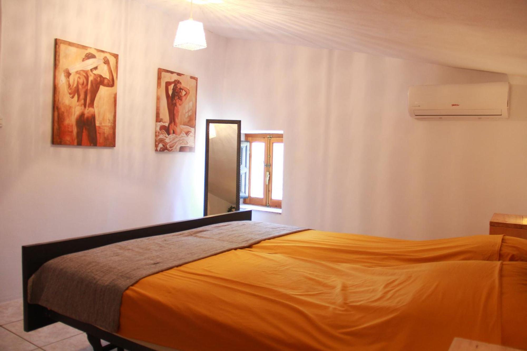 Cortijo Naturista Con Vistas-Clothing Optional Oria 外观 照片